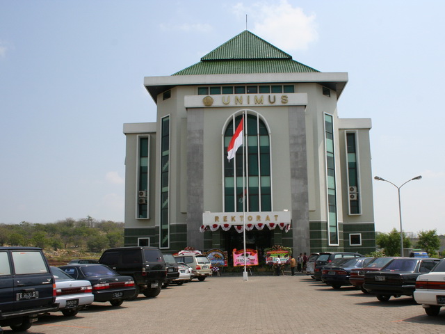 Alamat Mandiri University Semarang